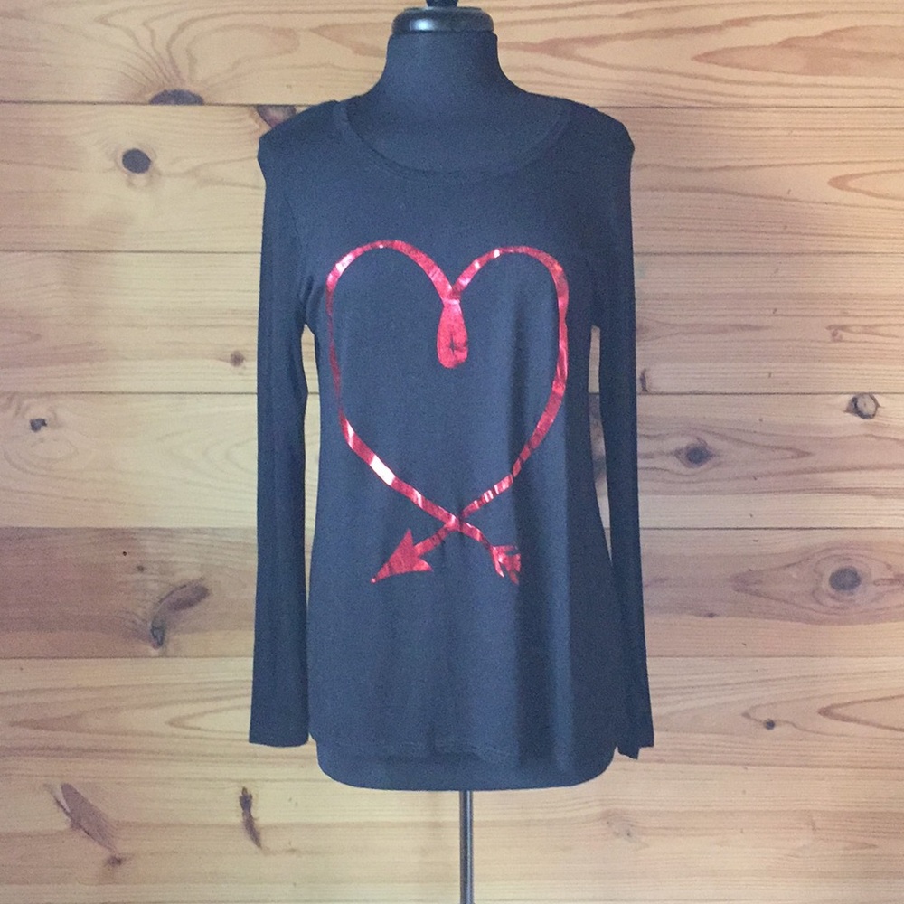 Black long sleeve t-shirt with heart